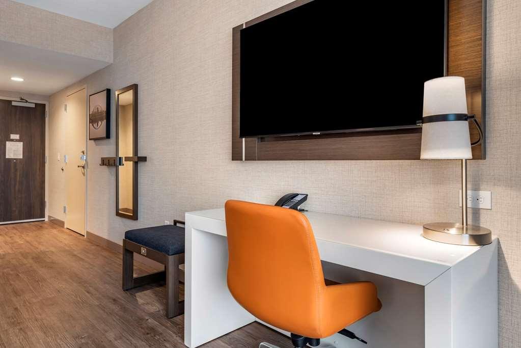 Cambria Hotel Minneapolis Downtown Room photo